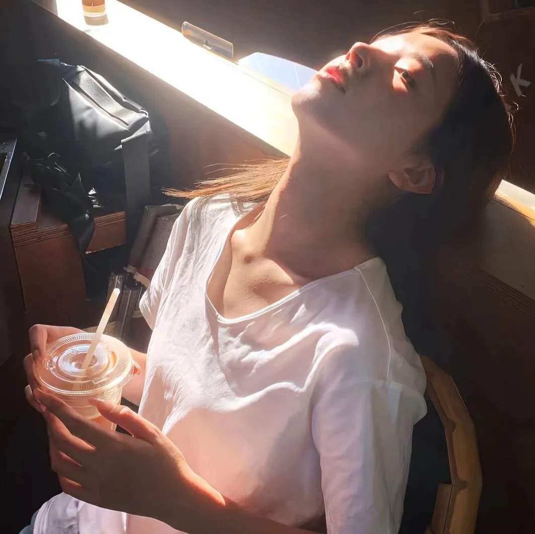 格桑花之爱在前行